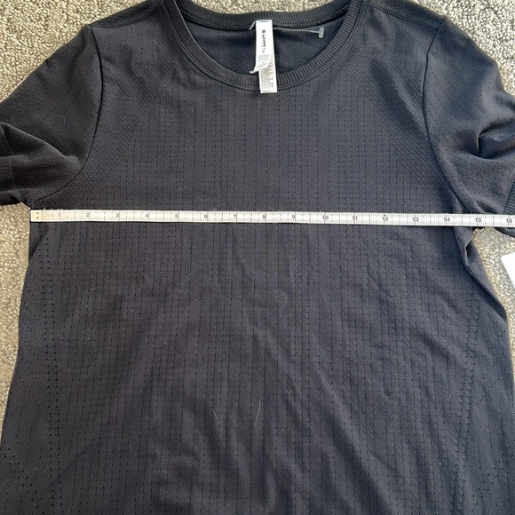 Athleta In Motion Seamless Top Workout Athletic Active Gym Tee Black SZ XS NWT - Picture 11 of 14